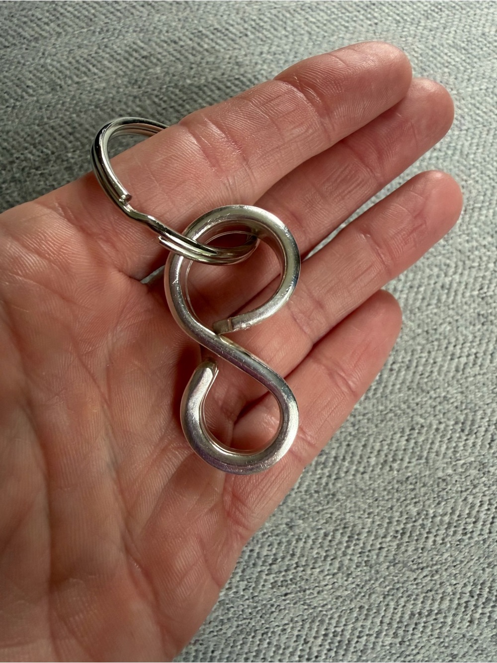 Infinity Spoon Keychain - Picture 6 of 6